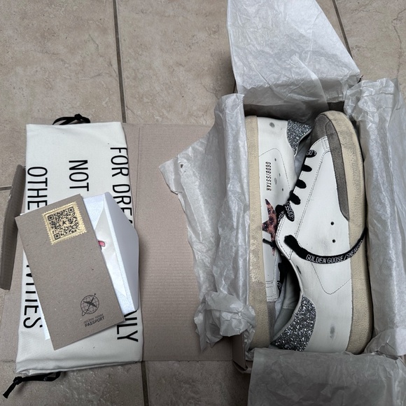 Golden Goose - Women's Super-Star LTD w/Leopard Print and Swarovski Crystal Star - Picture 4 of 10